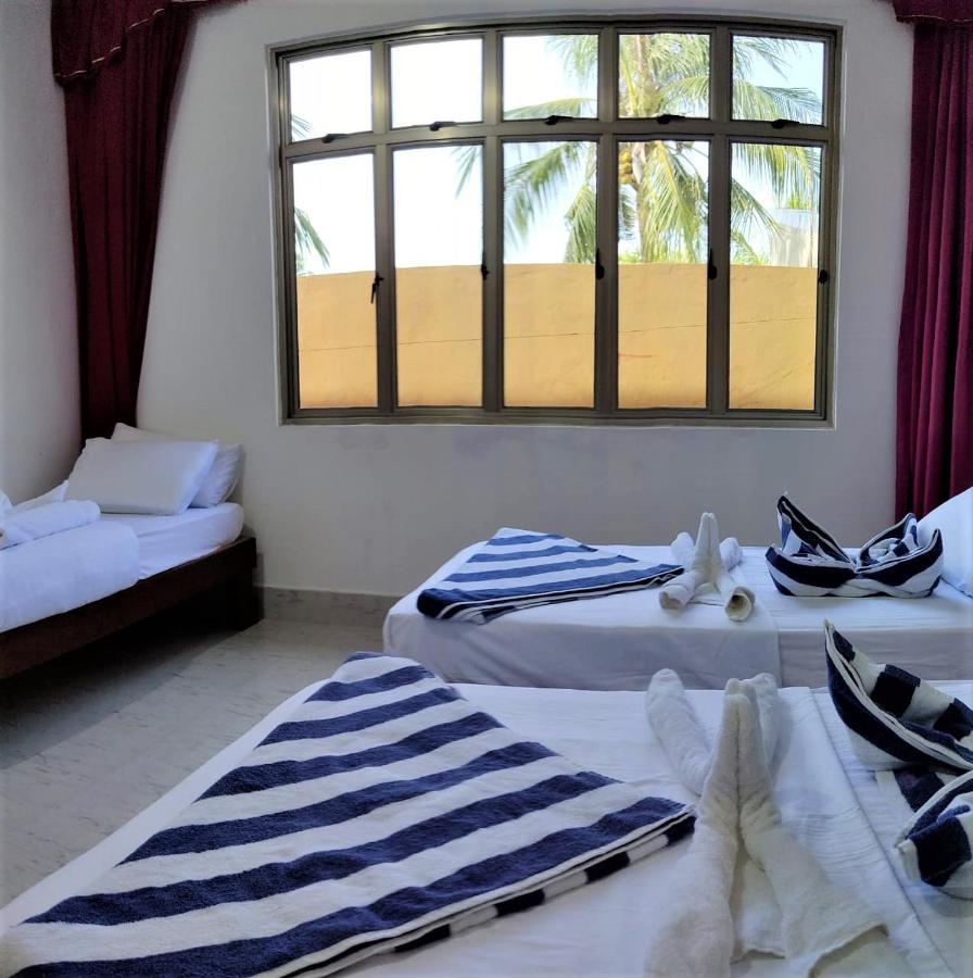 La Isla Tropica Guraidhoo (Kaafu Atoll) Exterior foto